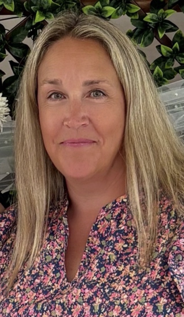 Kelly Collins — Executive Support and Operations Professional, New London New Hampshire